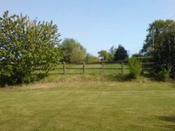Farmhouse With Unconverted Barn Burton on Trent