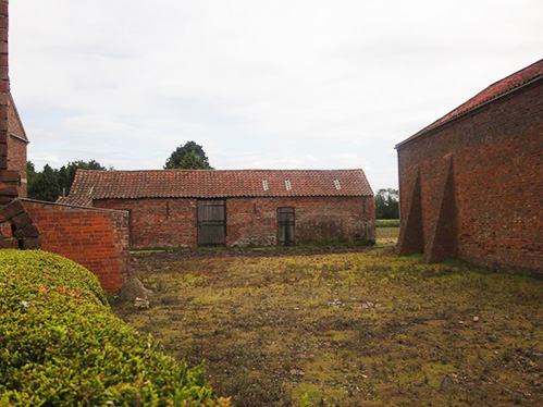 Unconverted Barn For Sale In Boston Lincolnshire