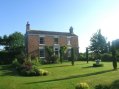 Ludborough Farmhouse With Coachhouse