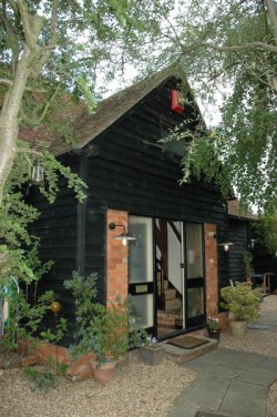 Barn Conversion Within Commuting Distance Of London