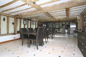 Barn Conversions Within Commuting Distance Of London