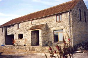 Equestrian property with barn, stables and land on the Somerset Levels near Bridgwater