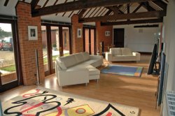 Four bedroom barn on the Gloucestershire / Worcestershire border