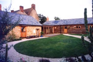 Barn conversion with annexe in Leckhampstead