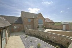 Barn conversion near Moreton-in-Marsh and Stow-On-The-Wold in the heart of the Cotswolds