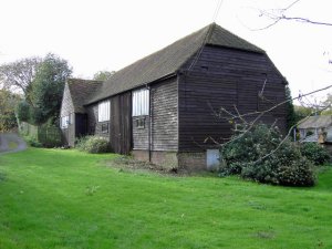 Barn and farmhouse in Henfield, near Brighton