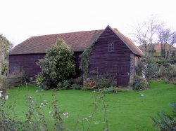 Fully renovated Grade II listed farmhouse with unconverted barn in Henfield, West Sussex