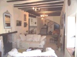 5 bedroom Property for sale