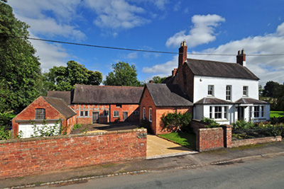 House and unconverted barn in Brewood, near Stafford