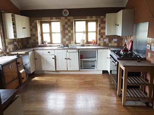 Three bedroom barn conversion for sale near Llanymynech, Powys