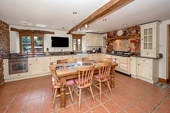 Four bedroom barn conversion in Bathpool, Somerset