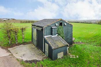 Unconverted barns with planning permission near Canterbury, Kent