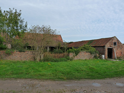 Unconverted barn with planning permission near West Newton, East Yorkshire