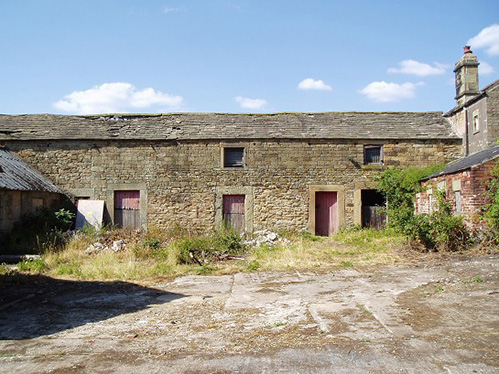 Unconverted barn in Dronfield, Derbyshire