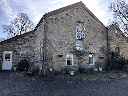 Balladen Barn Conversion With Stables And Land