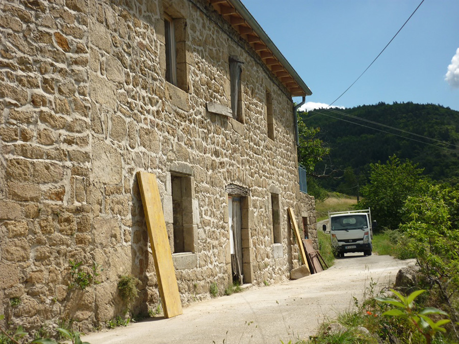 Barn for sale, Roissac, Ardeche, France