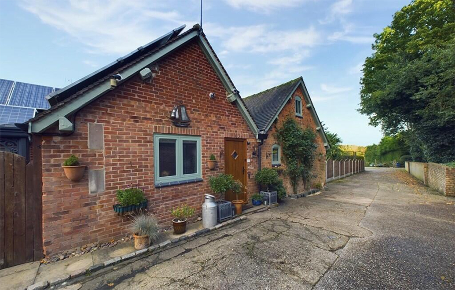 Three bedroom semi detached barn conversion near Uttoxeter, Staffordshire