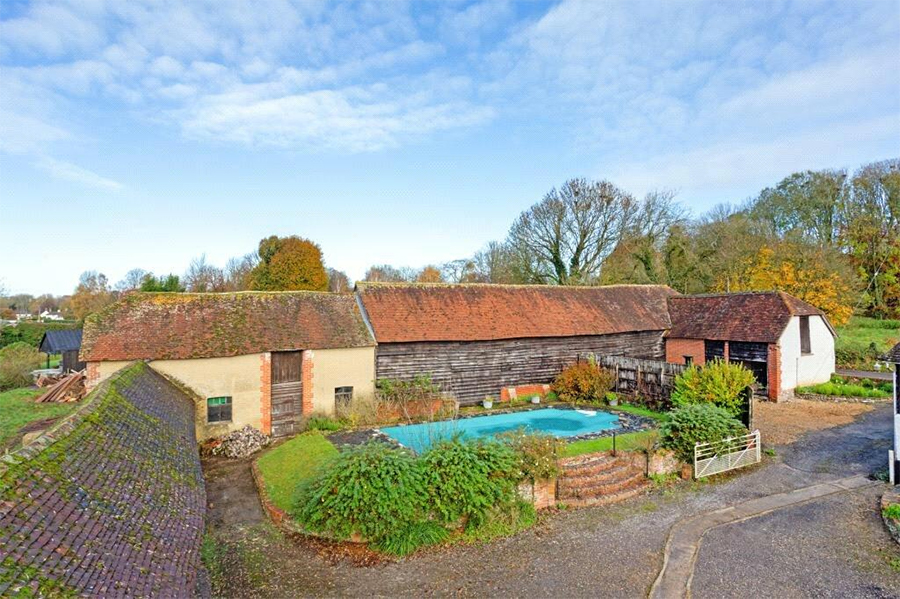 Unconverted barn for sale near Stockbridge, Hampshire