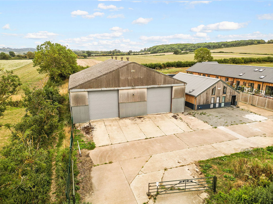 Unconverted barn with planning permission in Idlicote, near Stratford-upon-Avon,  Warwickshire
