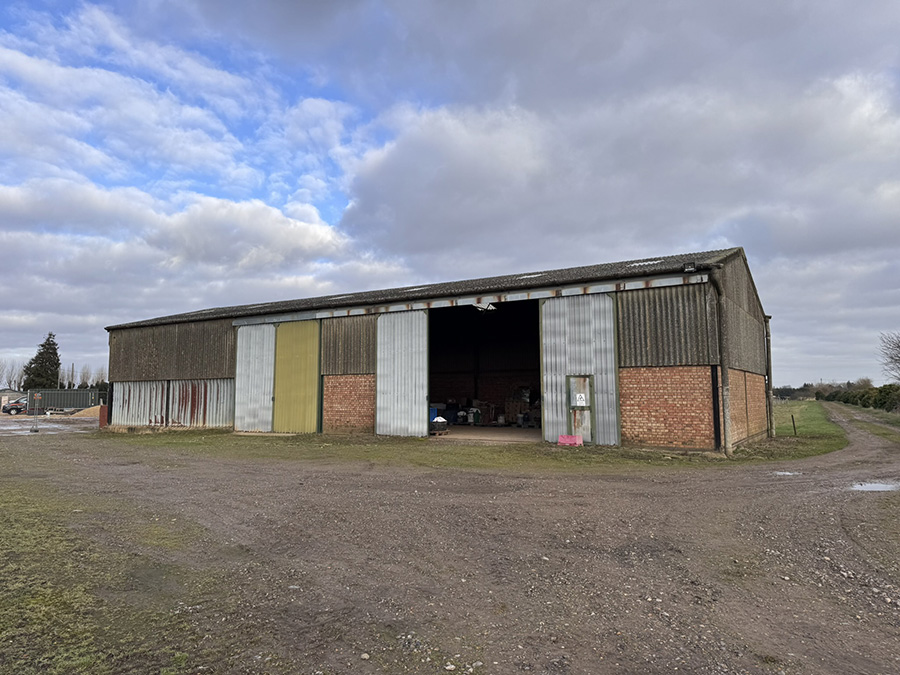 Barn conversion opportunity near Spalding, Lincolnshire