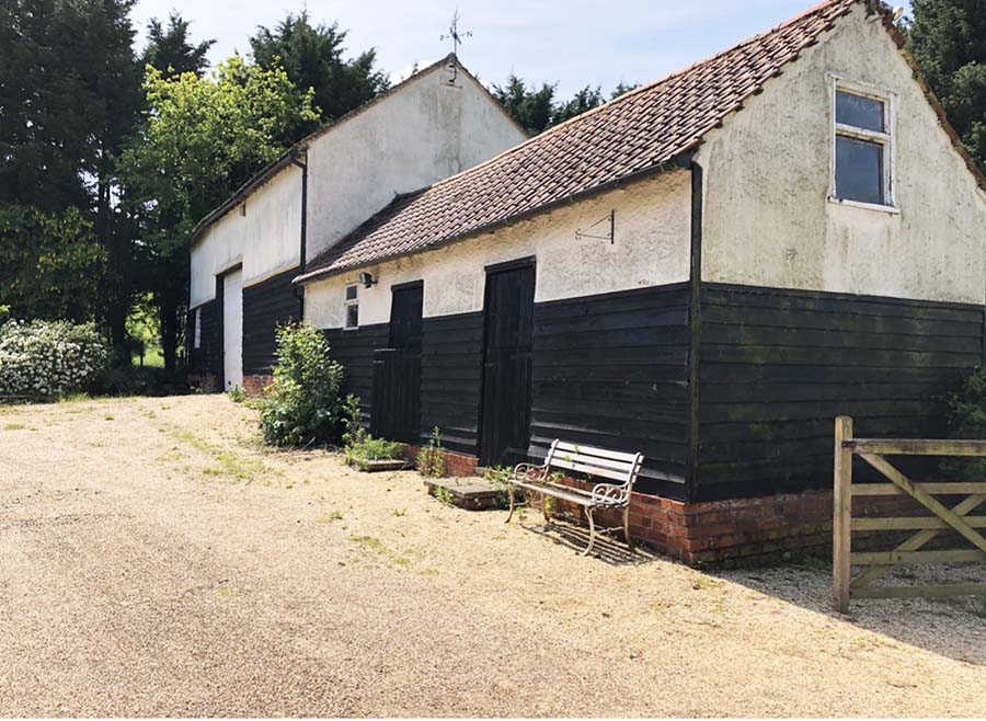 Unconverted barn for sale near Dunmow, Essex