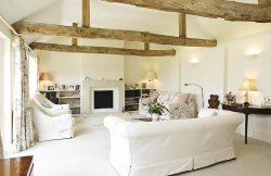 Detached three bedroom barn in small development in Tredington, near Tewkesbury in Gloucestershire