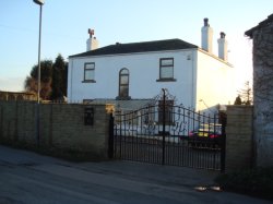 Period property with barn and other outbuildings in Gawthorpe, near Ossett in West Yorkshire