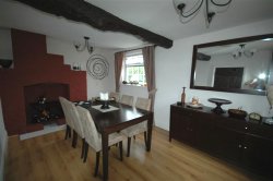 Four bedroom Devon longhouse in Rockbeare near Exeter, Devon