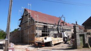 House with barn for conversion near Dijon, Burgundy, France