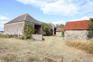 Cotswold stone barn and outbuildings for conversion near Eynsham, Oxfordshire