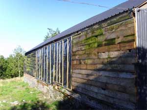 Unconverted barn near Llandinam and Caersws