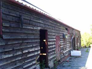 Unconverted barn with planning permission near Llandinam in Powys