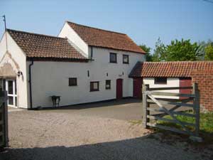 Partly converted barn  in Markham Moor,  Retford