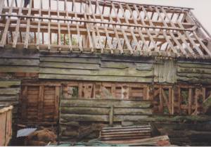 Oak barn frame without land dismantled and ready to be removed from present site